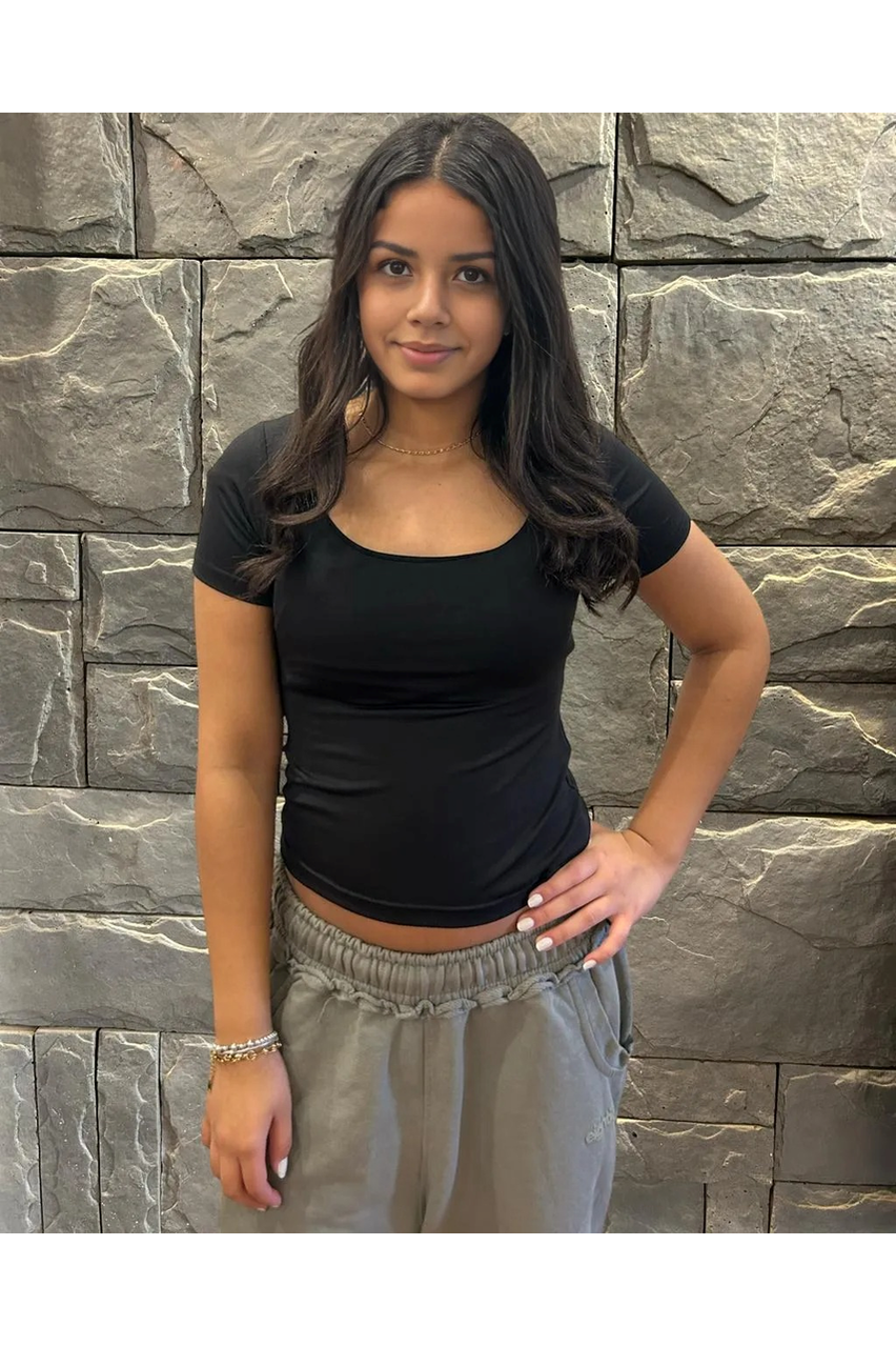 Round Neck Short Sleeve