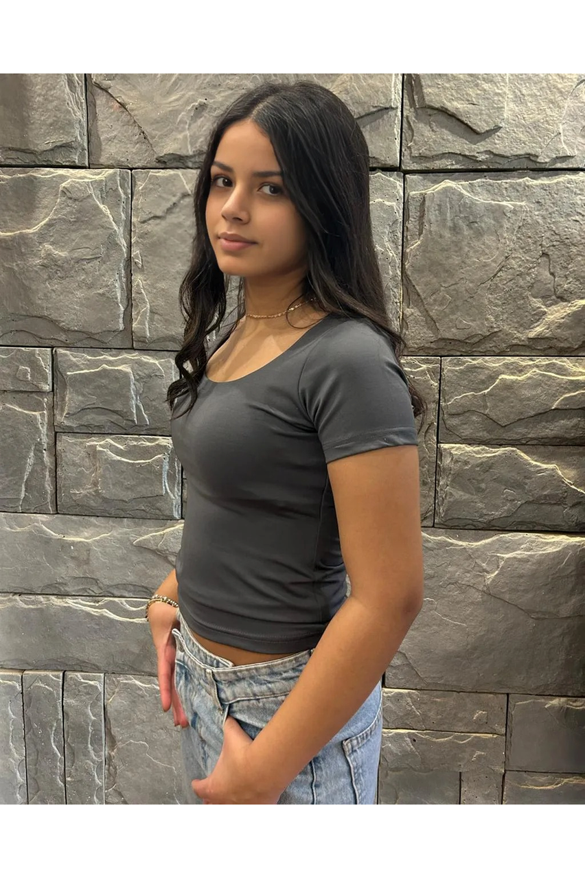 Round Neck Short Sleeve