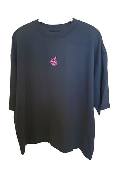 Black Oversized T-shirt        اللي يصعب عليك يفقرك